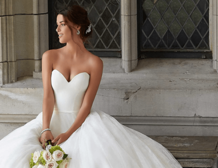 Beach strapless wedding dresses