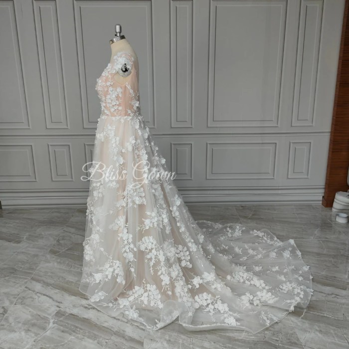 3d lace wedding dress